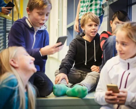 The Scandinavian nation to Enforce National Smartphone Restriction in Educational Institutions