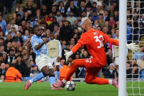 Doku Decorates Manchester City's Victory Over the Italian Side Following De Bruyne's Premature Comeback Return